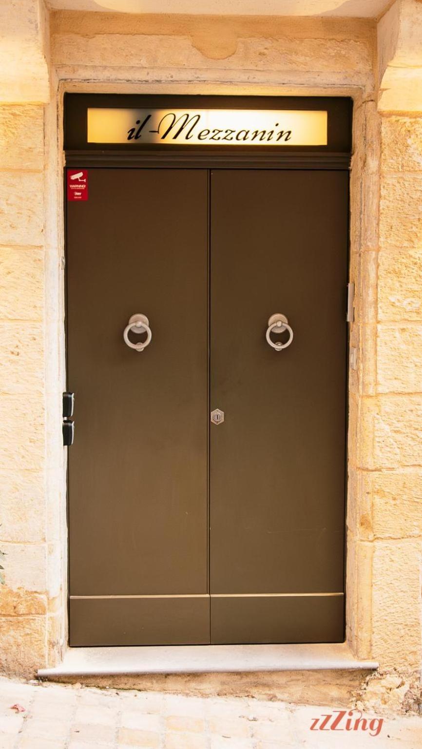 A Traditional Maltese Home In The Three Cities ビルグ エクステリア 写真
