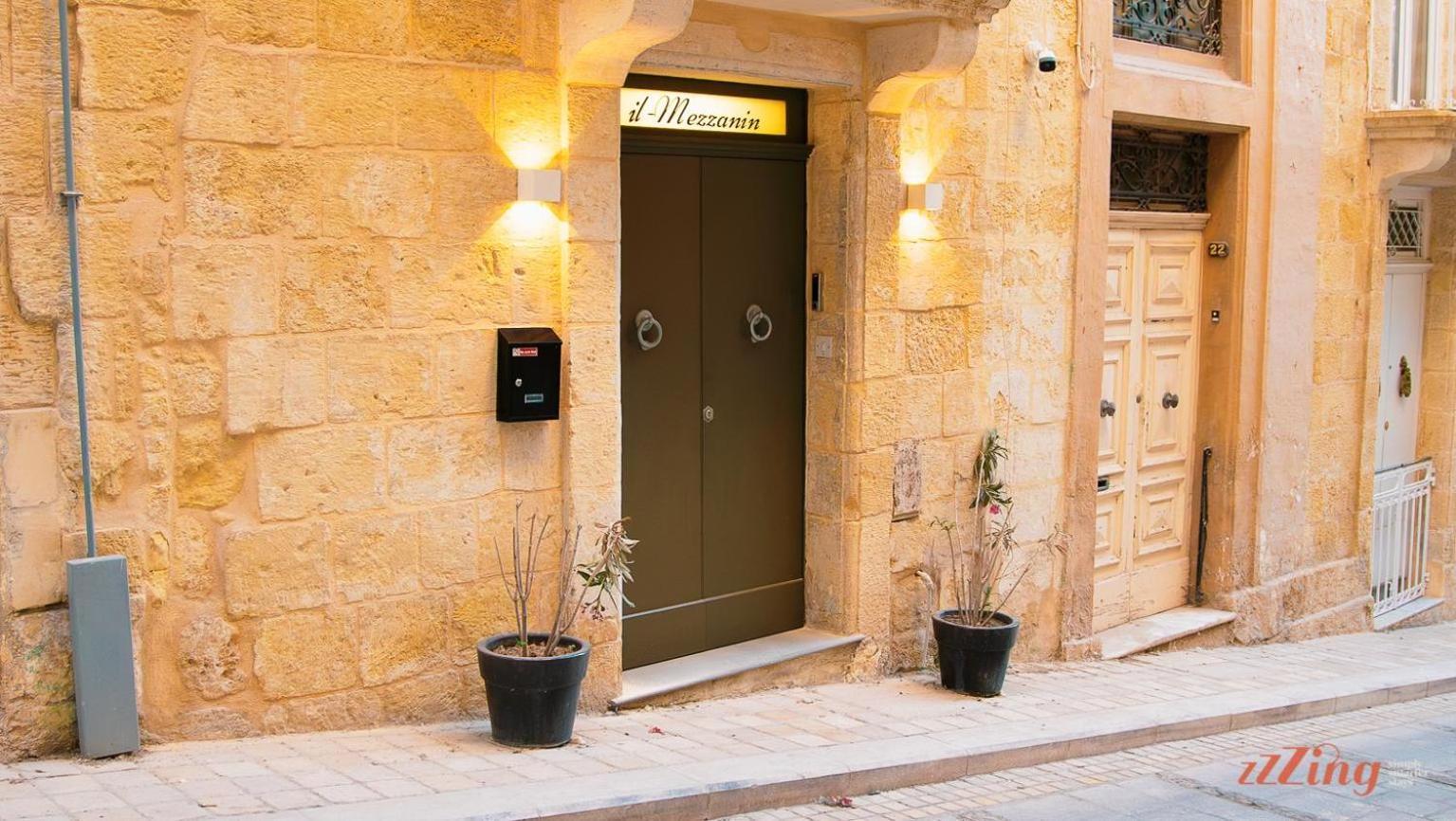 A Traditional Maltese Home In The Three Cities ビルグ エクステリア 写真